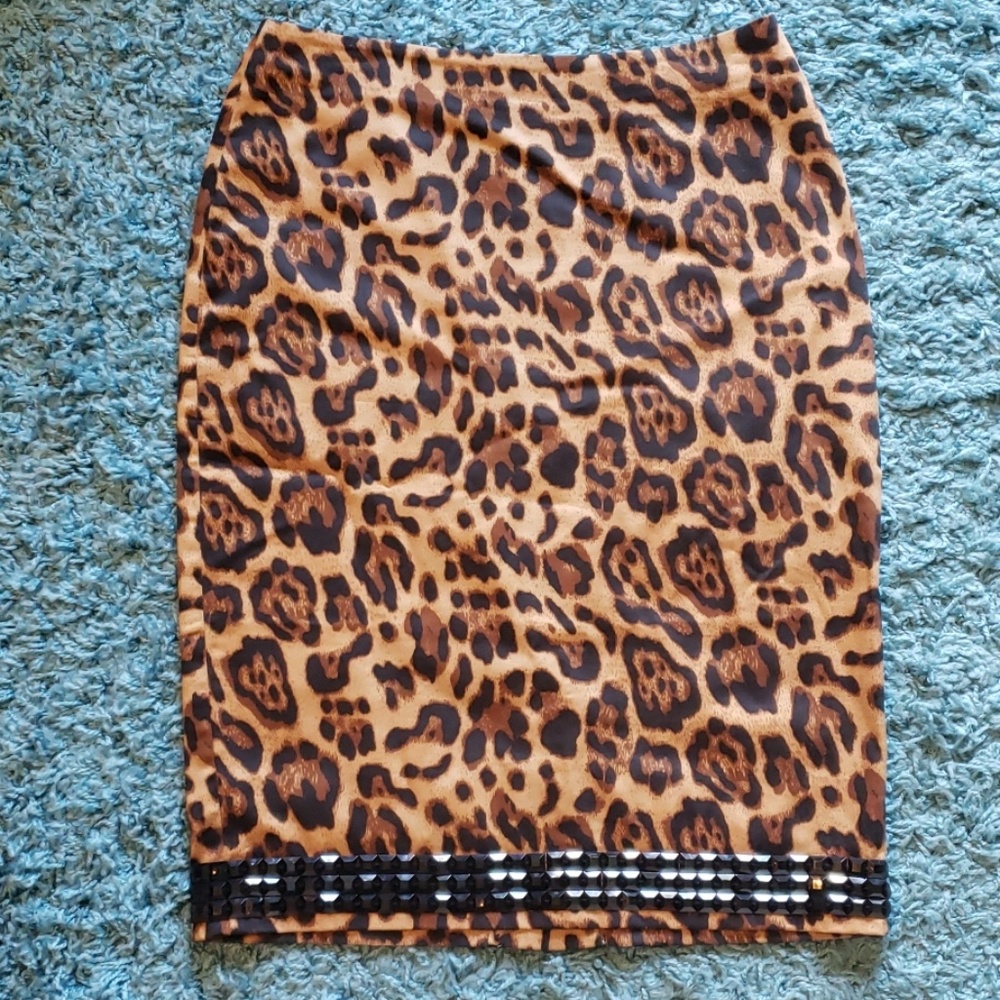 💋SALE 💋 SEXY Leopard Print Beaded Pencil Skirt